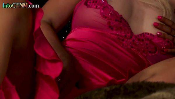 CFNM voyeur babe watches couple fucking while rubbing twat - txxx.com on poweredporn.com