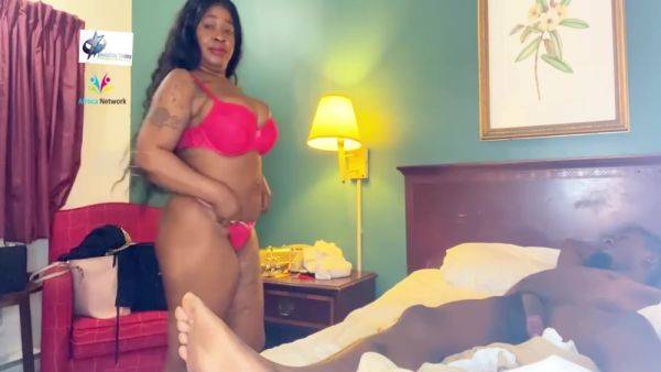 Sugar Mama And Her Sugar Boy 6 Min - upornia.com on poweredporn.com