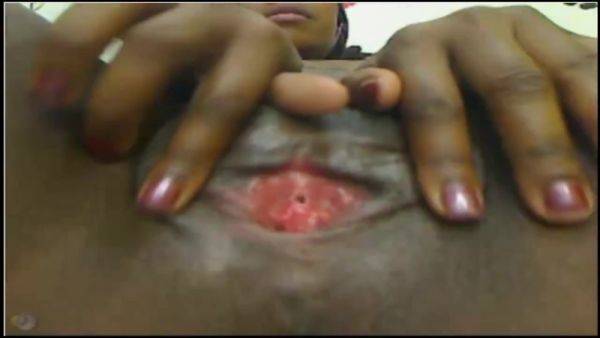 Nice Pussy - hclips.com on poweredporn.com