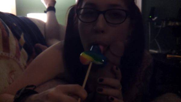 Lollipop Blowjob - hclips.com on poweredporn.com