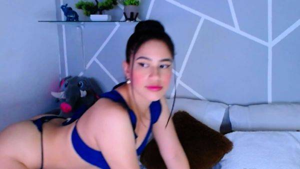 Curvy Woman With Her Arouse Pussy On Cam - drtuber.com on poweredporn.com