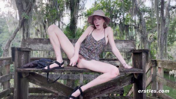 Hot Blonde Masturbates In A Public Place - hclips.com on poweredporn.com