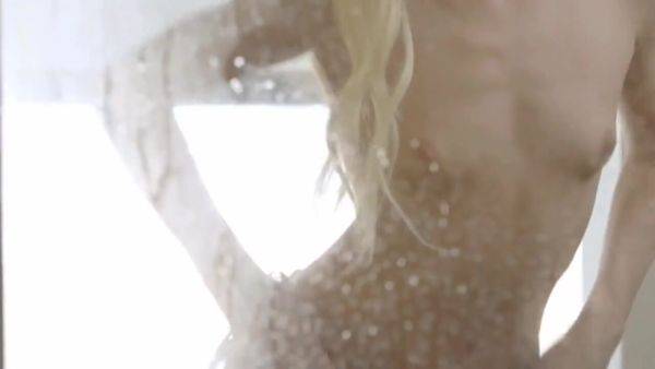 Elsa jean & lily rader share cock in shower - txxx.com on poweredporn.com