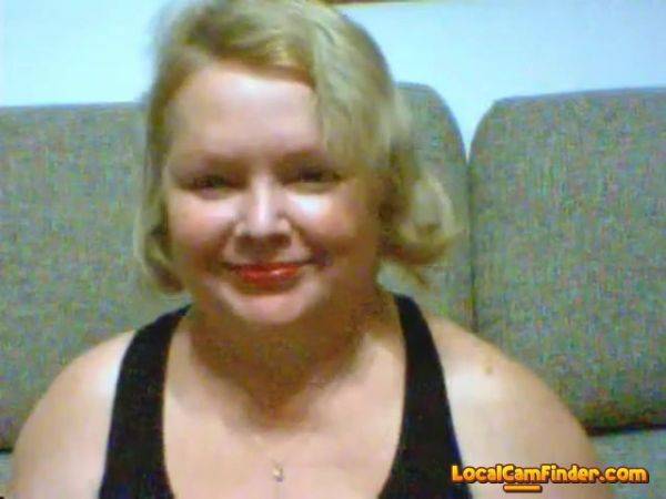 Beautiful Granny Masturbate 1 - hclips.com on poweredporn.com