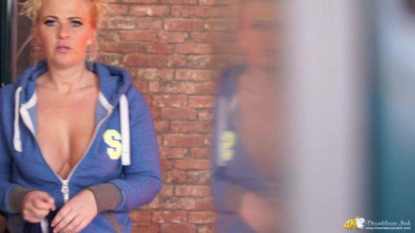 Night Out - DownblouseJerk - hotmovs.com on poweredporn.com