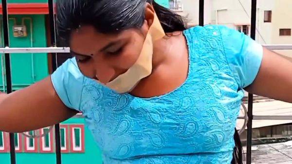 Outdoor bdsm punishment in te snow - drtuber.com - India on poweredporn.com