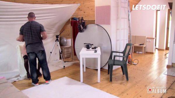 Roxy Black In Curvy Model Ravaged Deep By Photographer Then Jizzed All Over Her Tits - hotmovs.com on poweredporn.com