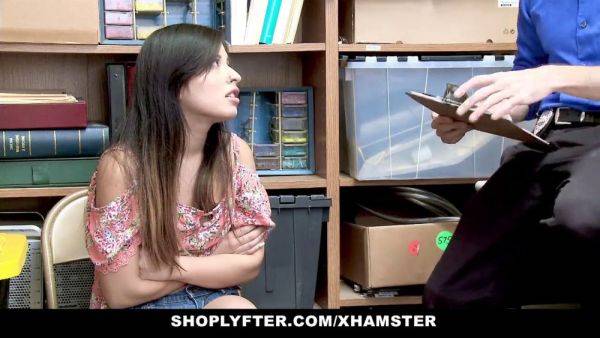 Latina employee caught swapping prices & getting naughty with her boss - sexu.com on poweredporn.com