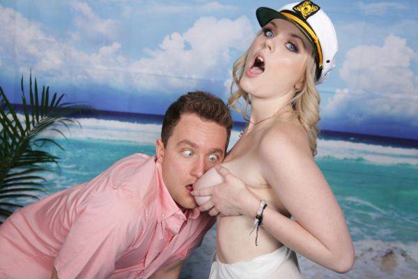 River Fox gets her big natural tits licked and pussy drilled - xhand.com on poweredporn.com