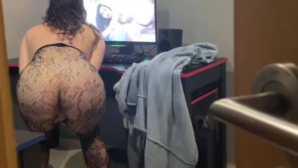 Catching My Stepsister Watching Porn With A Hidden Cam 6 Min - upornia.com on poweredporn.com