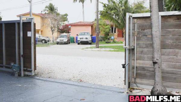 Sofies Birthday Surprise For Hot Stepmom Rachael - hotmovs.com on poweredporn.com