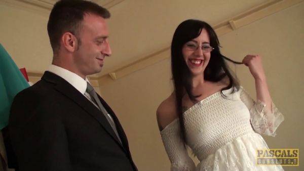 Pascal White dominates and brutally fucks adorable Honesty Calliaro's tight pussy - sexu.com - Britain on poweredporn.com