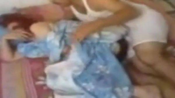 Arab Homemade - hclips.com on poweredporn.com