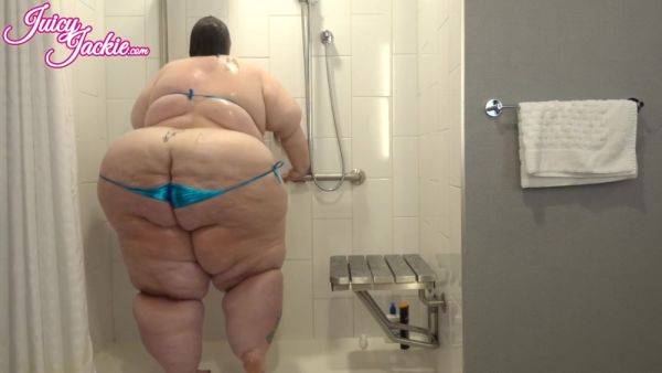 Ssbbw Shower With Juicy Jackie - upornia.com on poweredporn.com