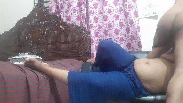 Indan Newly Married Couple Enjoy - desi-porntube.com - India on poweredporn.com