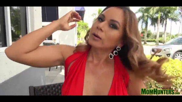 Watch Gabriela, the hottest MILF in HD, get naughty in her hotness video - sexu.com on poweredporn.com