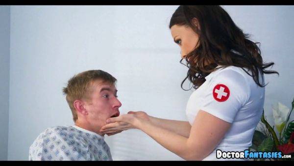 Chanel Preston & Veruca James team up to seduce and cheat with a patient in HD video - sexu.com on poweredporn.com