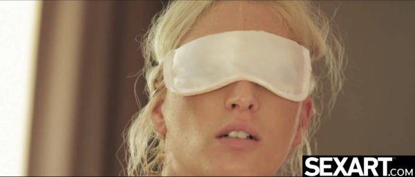 Beautiful blonde blindfolded for passionate sex and wild orgasms - Uma zex - xhand.com on poweredporn.com
