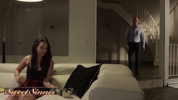 Gia Paige, the shy stepdaughter, loves getting her tiny pussy licked and fucked hard - sexu.com on poweredporn.com