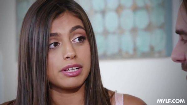 Caught In The Middle - MYLF - hotmovs.com on poweredporn.com