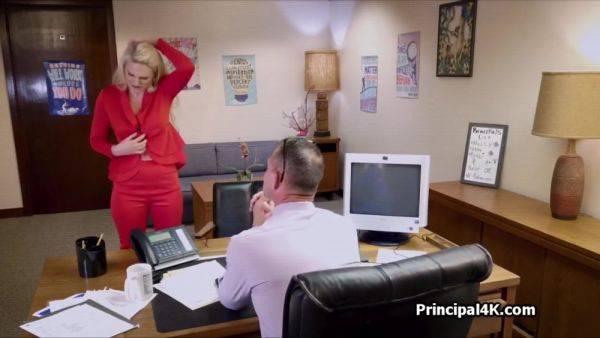 Riding Busty Milf Pussy On Office Desk - hotmovs.com on poweredporn.com