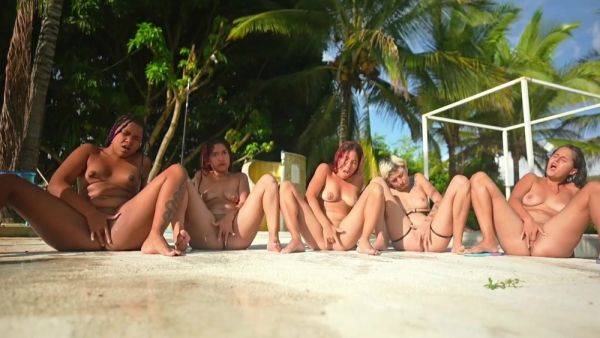 Group Dance And Group Masturbation Of Beautiful Latinas - hclips.com on poweredporn.com