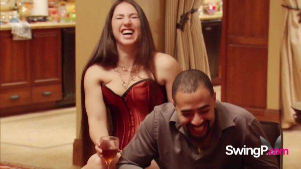 White Couple Discuss Contract Before Engaging In Hot Or - videomanysex.com on poweredporn.com