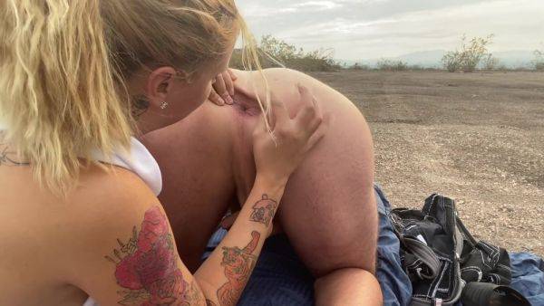 L A S In Eating His Ass Outside And Pegging Him In Vegas Desert - upornia.com on poweredporn.com
