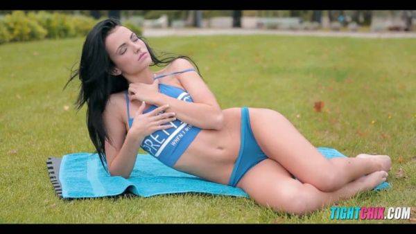 Watch Sapphira A's Yoga Body Get Fit with a Masturbation Session - sexu.com on poweredporn.com