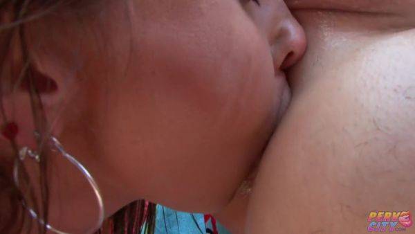 Sweaty Rachel Roxx Gets Assfucked Outdoors - hotmovs.com on poweredporn.com