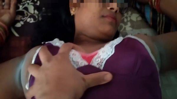 Indian Hot College Girlfriend Bebe Sucking And Fucking At Missionary - desi-porntube.com - India on poweredporn.com