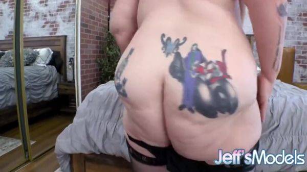 Princess Gemini - Horny Fat Lady Shoves A Big Dildo Up Her Pussy - hotmovs.com on poweredporn.com