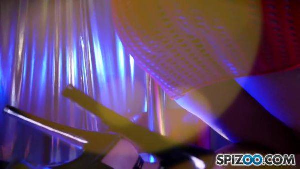 Briana Banks Stripper Experience - hotmovs.com on poweredporn.com