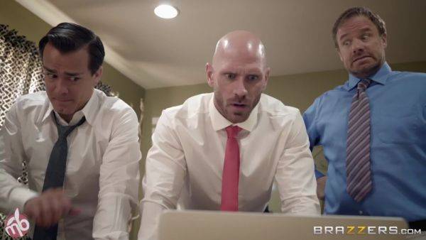 Ariella Ferrera blows and rides bald-headed dude in bed - xtits.com on poweredporn.com