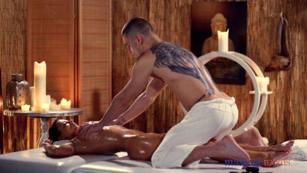 Shalina Devine's Sexy Body is the Best Way to Get a Hot Massage - sexu.com on poweredporn.com