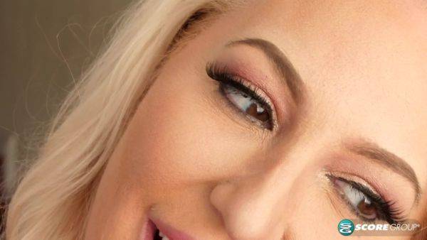 A Date With Stassi Rossi - hotmovs.com on poweredporn.com