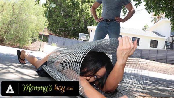 MOMMY'S BOY - Stacked MILF Gets Hard Fucked By Her Pervert Hung Gardener While Stuck In A Fence - txxx.com on poweredporn.com