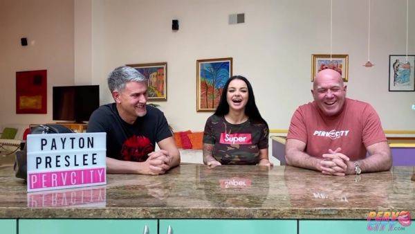 Payton Preslee Live - hotmovs.com on poweredporn.com