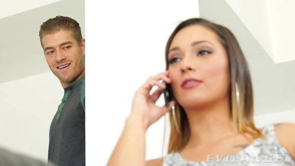 Jaye Summers Cheats with Husband's Stepbrother - Xander corvus - xhand.com on poweredporn.com