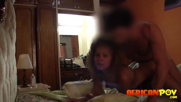 Tough Bull Pounding His Ebony Gf Until She - hclips.com on poweredporn.com