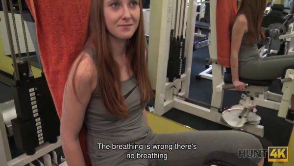 Cuckold czech dude gets to see Linda Sweet's tight pussy in action - POV cash! - sexu.com - Czech Republic on poweredporn.com