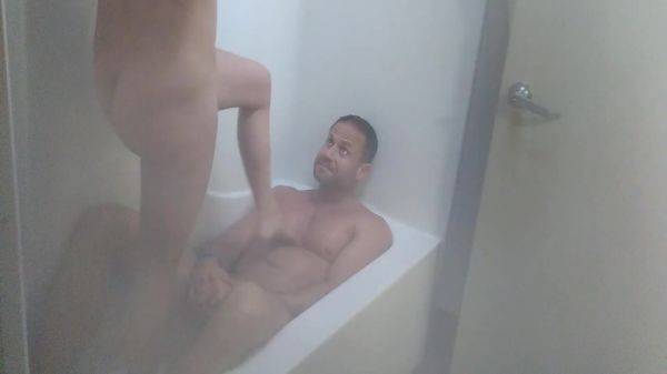 Golden Shower 6 Min - hclips.com on poweredporn.com