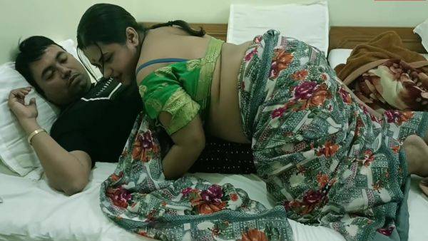 Hot Kamwali Cheating With Boss! Plz Dont Tell - desi-porntube.com - India on poweredporn.com
