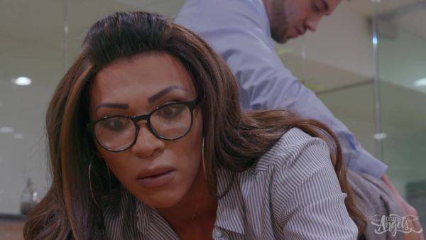 Ebony tranny secretary in glasses fucked in office: Control Her Part 2 - Dante Colle - xhand.com on poweredporn.com