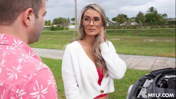 Concept Mylf Hunter - MYLF - hotmovs.com on poweredporn.com