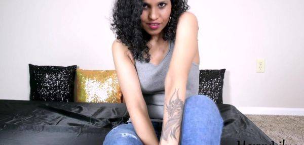 Indian Hot Big Boob Sexy Pornstar Fucking Herself With A Big Dildo - inxxx.com - India on poweredporn.com