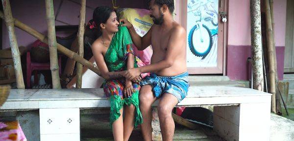 Kaamwali Bai ke sath Outdoor Masti Doodh Nikal ke ( Hindi Audio ) - inxxx.com - India on poweredporn.com