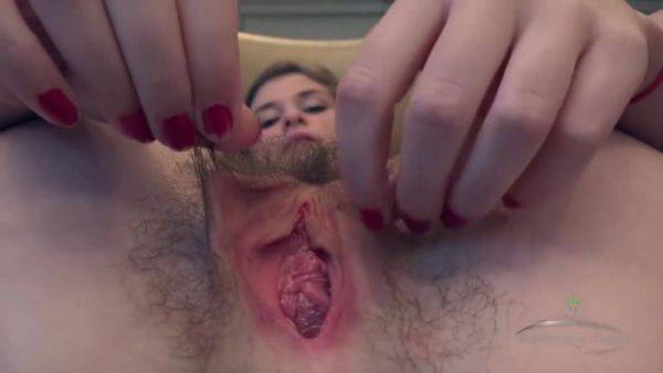 Lara Brookes And Brooke S In Hairy Pussy Solo Pube Play - hotmovs.com on poweredporn.com