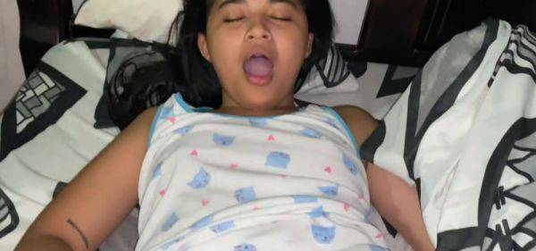 How delicious it is that my stepbrother takes away my desire to fuck and fills my ass with milk. - inxxx.com on poweredporn.com