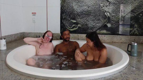 Marcio Baiano - Cada Uma De Nos Duas Ja Deu Pra Mais De Mil Homens Ao Todo Ja Perdemos As Contas 10 Min - hclips.com on poweredporn.com